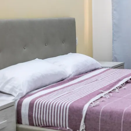 Gemelli Guest Houses Alojamento de Acomodação e Pequeno-almoço Olbia